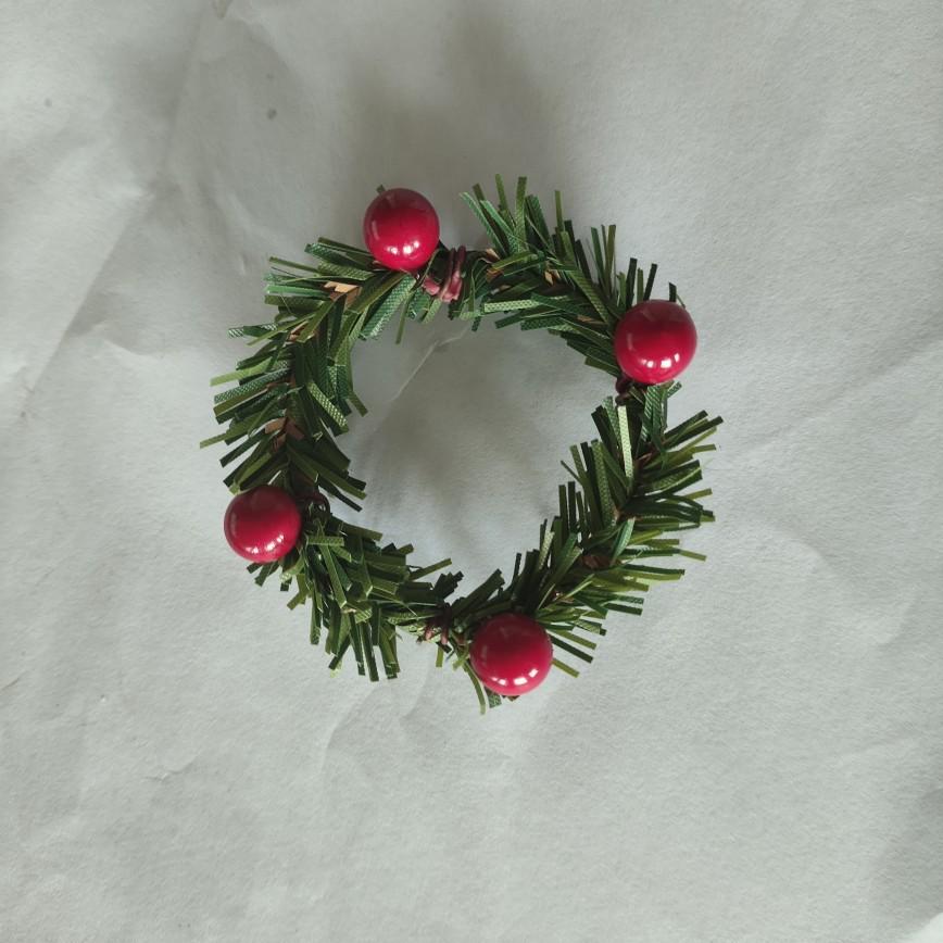 Red Berry Pine Needle Christmas Napkin Ring for Home & Hotel Decor
