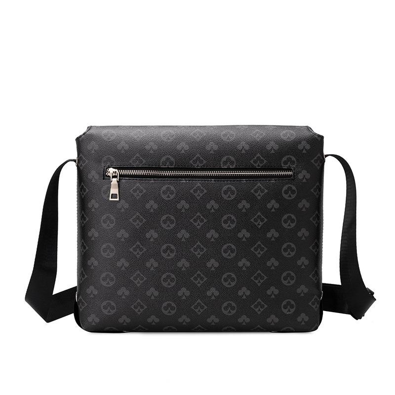 Spring and summer new men's bag, playing card printing briefcase, business computer bag, one shoulder messenger bag.