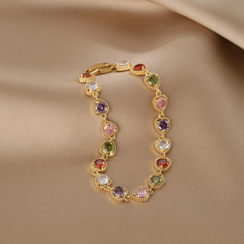 Korean color zircon heart-shaped bracelet fashion exquisite versatile bracelet light luxury niche high-end jewelry women