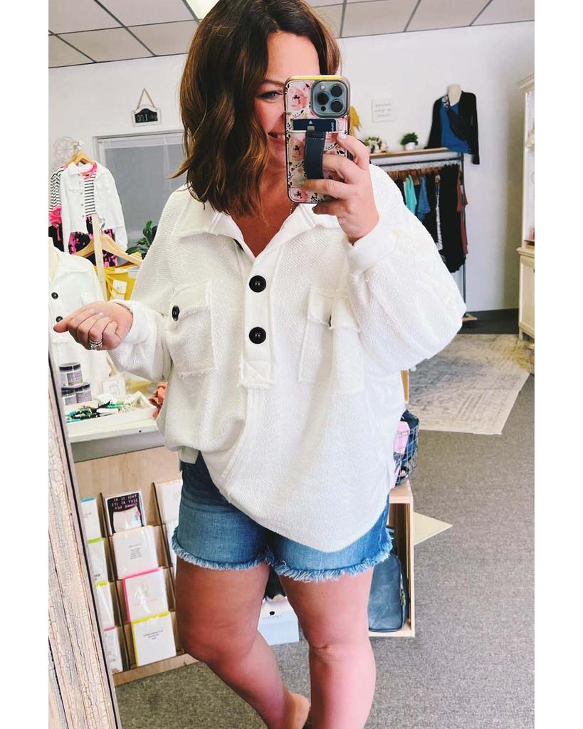 Azura Exchange White Plus Size Long Sleeve Flap Pocket Henley Top