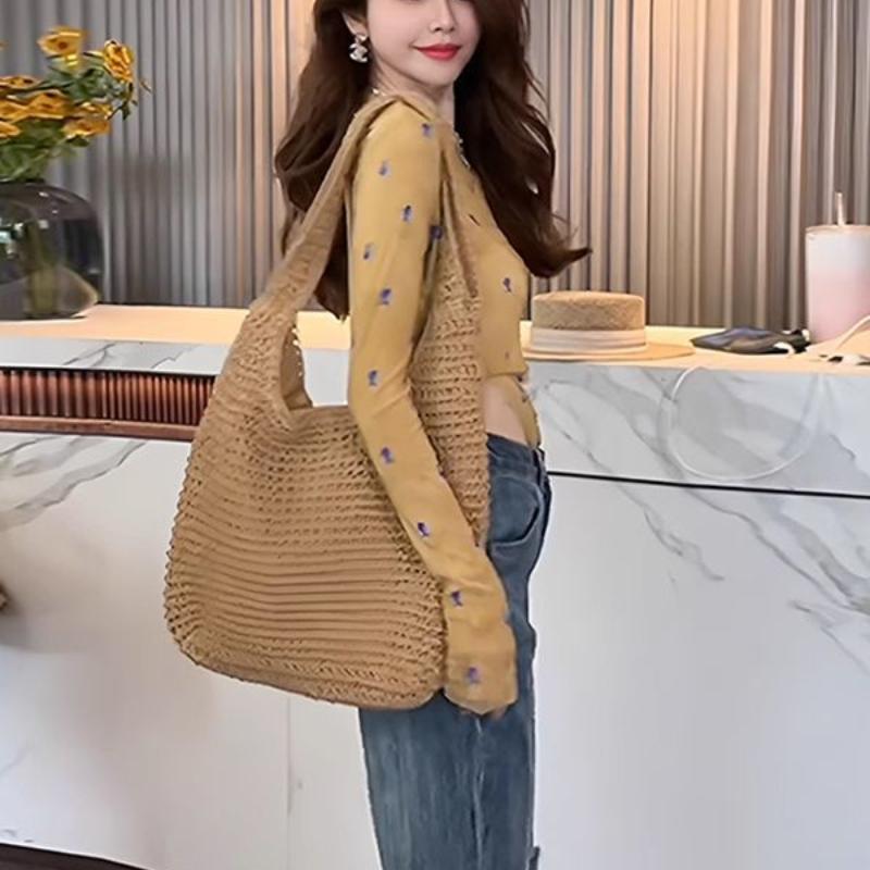 Summer Outfit Unique Yellow Floral Sun Protection Cover-up Top Designed Slim-fit Thin Long-sleeve T-shirt for Women