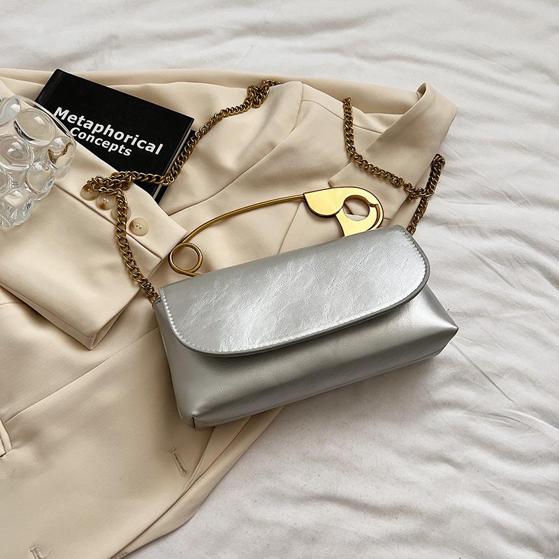 Simple and fashionable shoulder bag for women 2025 summer new simple casual fashion small square bag retro messenger bag for women