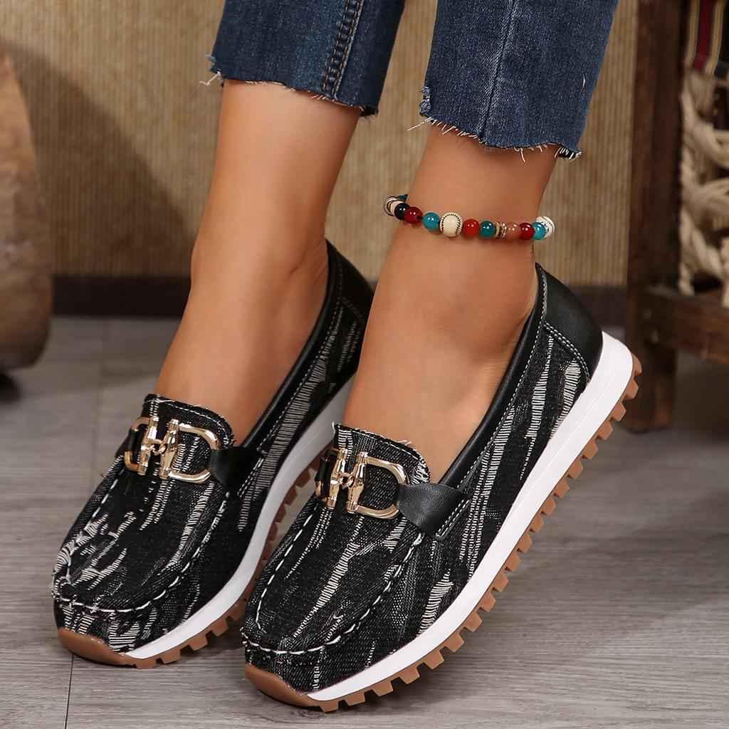 Flat bottom round head single shoes women's spring new European and American foreign trade large size chain belt buckle foot women's shoes wholesale
