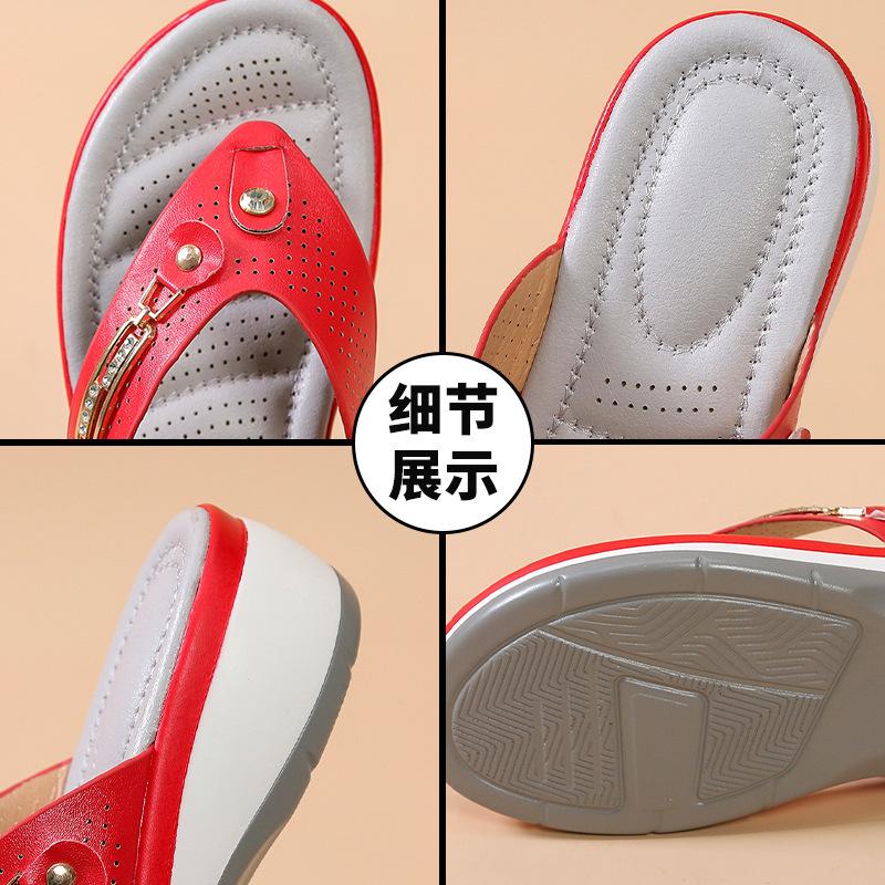 Toe cool slippers women's summer new rhinestone metal buckle light casual hollow slope heel flip-flops