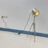 Lampa stołowa Reflektory Reflektory dekoracyjne chromowane wykończenie Stojak na stół Reflektory trójnóg Wystrój domu