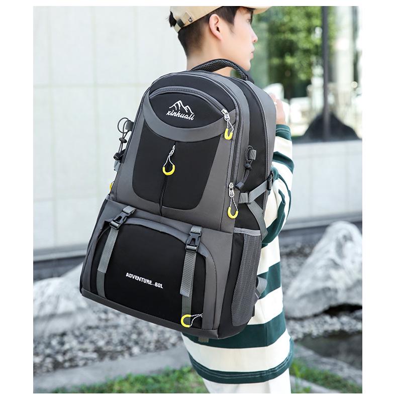 Large Capacity Multifunctional Hiking Backpack for Convenient Cross-Border Mountaineering