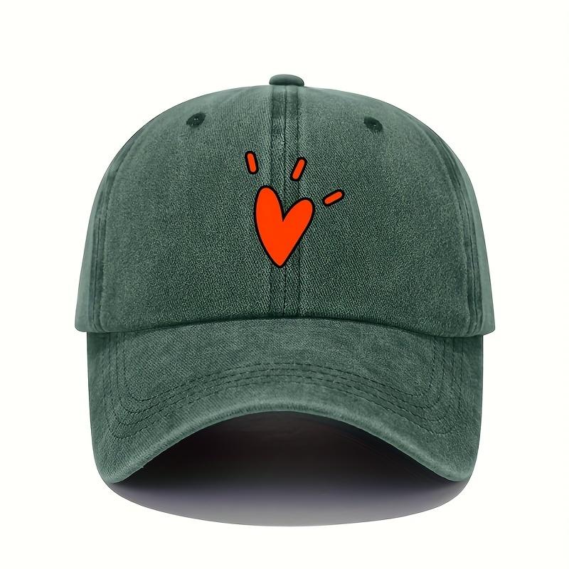 Retro Baseball Cap with Heart-shaped Pattern, Sun Protection Adjustable, Elastic Fit, Year-round Casual Sports Cap.