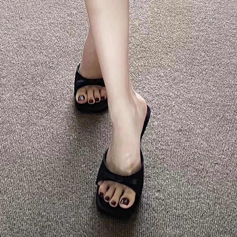 

Французские элегантные туфли на высоком каблуке, женские новые ретро с квадратным носком, шпилька, фея, с юбкой, темпераментные римские сандалии 40