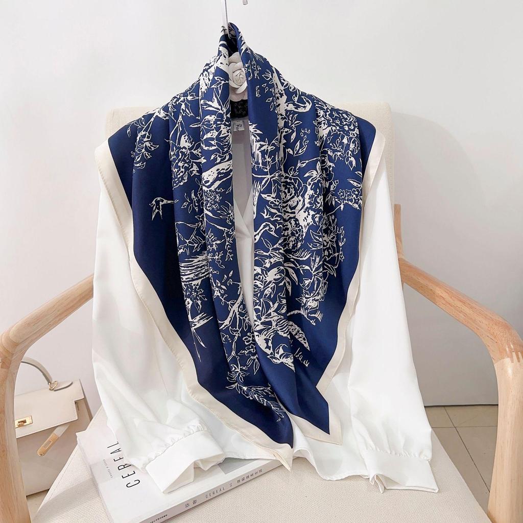 90×90 Großer Hochwertiger Schwarz-Weiß Gestreifter Schal: Professionelle Halsbekleidung, Stirnband & Sonnenschutz-Kopftuch