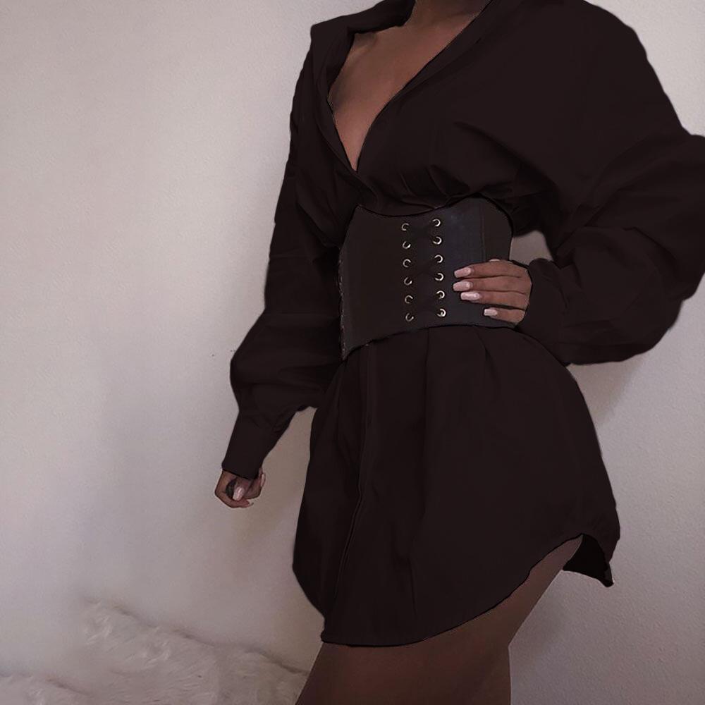 

Женское однотонное сексуальное платье-рубашка с глубоким V-образным вырезом и складками на талии L чёрный