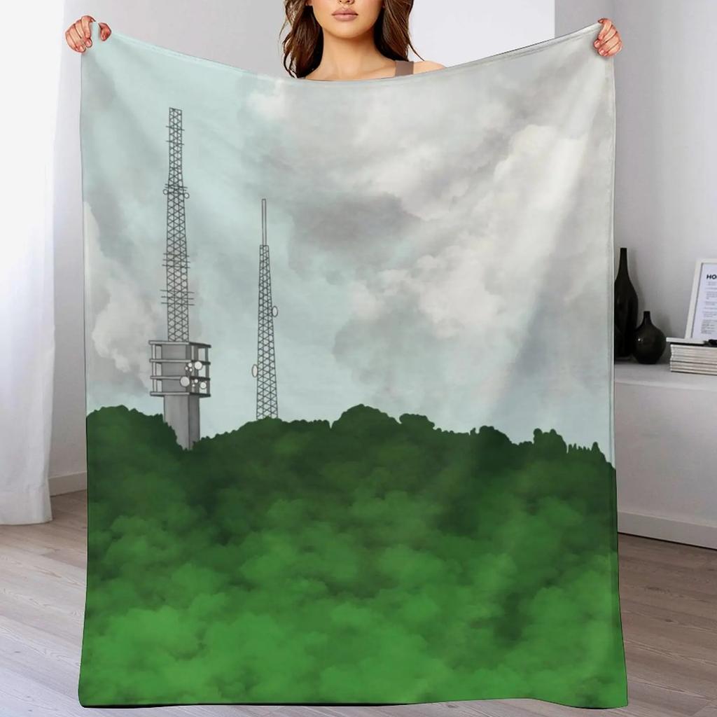 Turners Hill Rowley Regis Throw Blanket Cozy Microfiber Throw Blanket for Home Bedroom