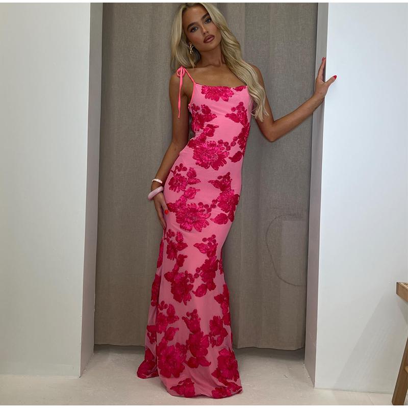 Floral Embroidery O-neck Backless Sleeveless Female Dresses Slim Hip Package Party Lady Evening Robe