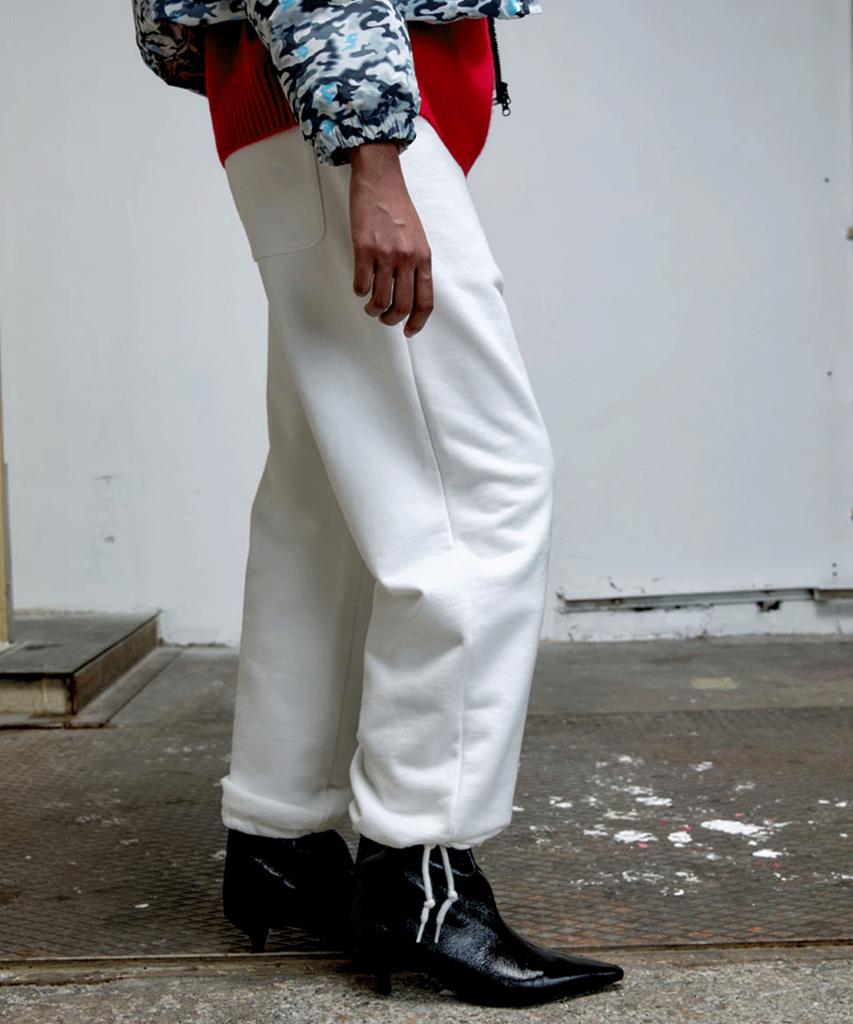ERER Embroidered Detail Sweatpants Ivory