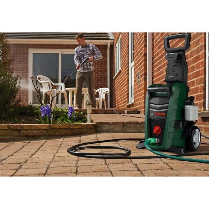 Kit de nettoyage voiture pour nettoyeurs haute pression BOSCH - Brosse de lavage, Tuyau haute pression, Buse à 90°, Chiffon