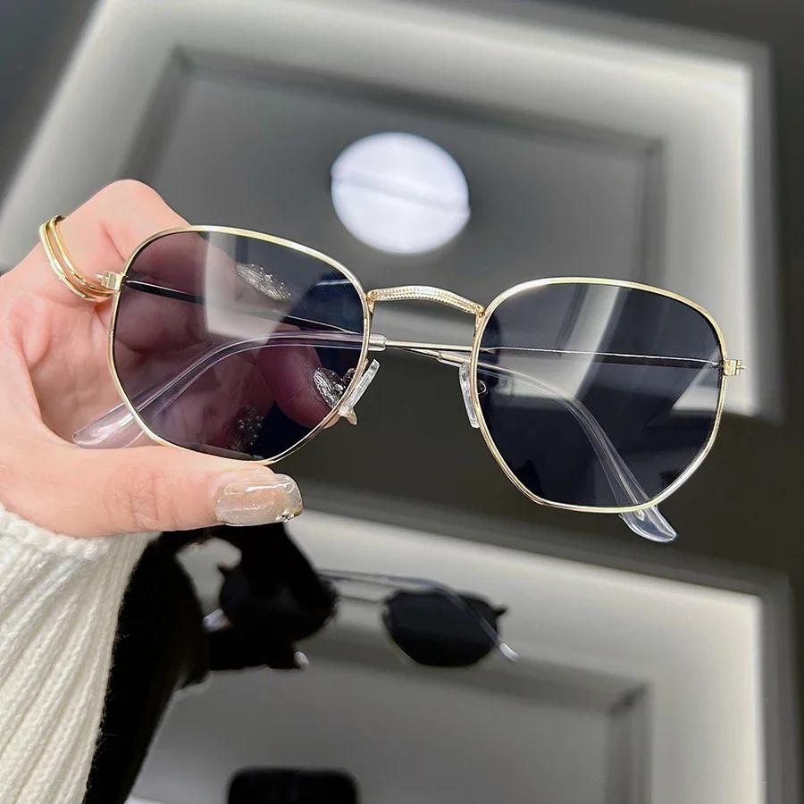Vintage Square Sunglasses Women Men Fashion Brand Designer Retro Sun Glasses Female Male Mirror Ladies Traveling