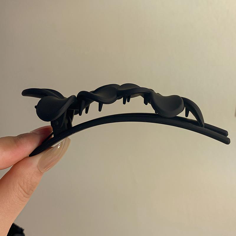 Frosted Flower Hairpin Women Acrylic Plastic Duckbill Claw Hair Clips Barrette Girls Hairpin Ponytail Hair Accessories