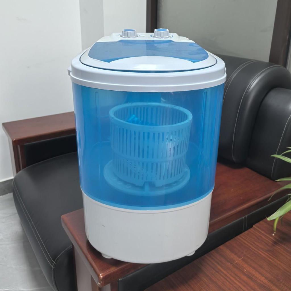 Compact Shoe Washer & Deodorizer - Lazy Style Shoe Cleaning Machine