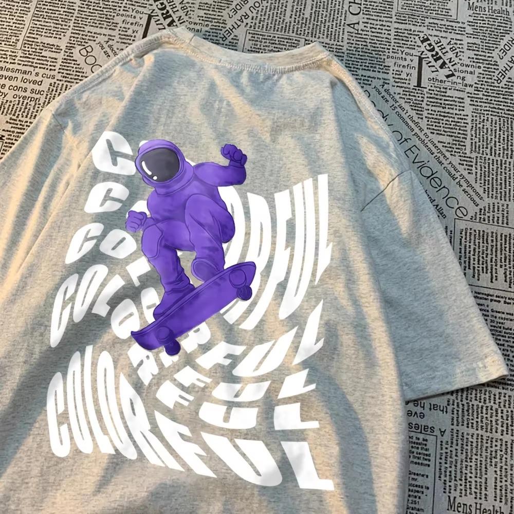 Colorful Astronaut Space Skateboard Clothes Man Crewneck Oversize T Shirt Pattern Cotton Streetsweat Fashion Loose Tshirt Women