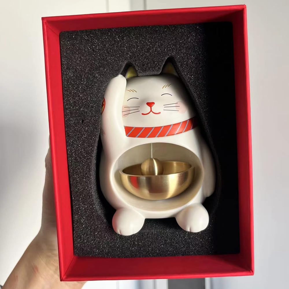 Dopamine Maneki Neko to magnetyczne drzwi, a uroczego małego kota można przymocować do twoich idealnych jako prezent na otwarcie przeprowadzki lub jako kojące Arts'