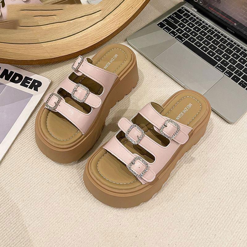 Small Thick Bottom Heightening Cool Slippers Women Wear 2025 Summer New Internet Celebrity Rhinestone Muffin High Heel One-word Drag