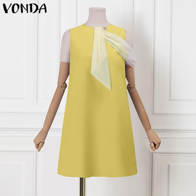 

Летнее женское короткое платье без рукавов VONDA