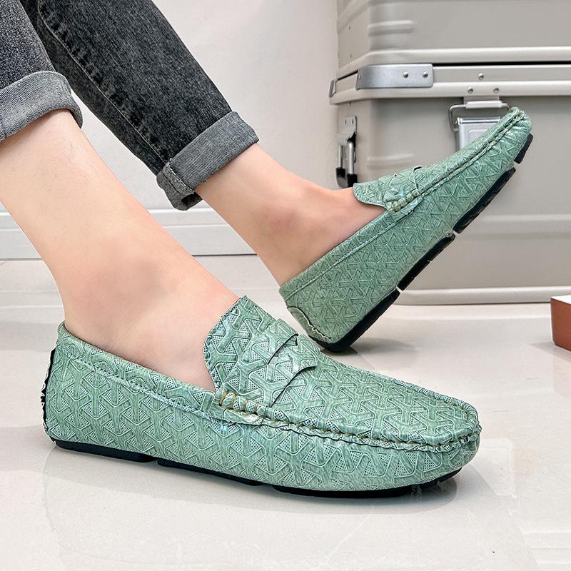 Trendy Orange Designer Loafers Man 2024 Fashion Comfortable Slip-on Casual Shoes For Men Breathable Flat Men's Leather Moccasins