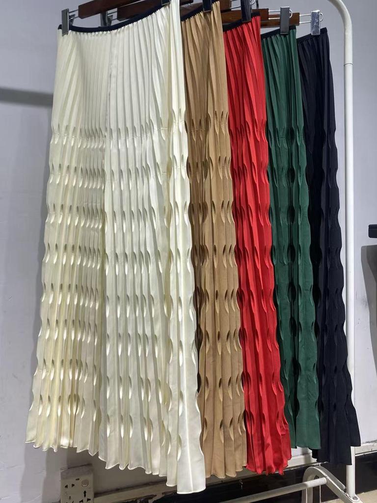 Miyake Women's Long Pleated Wide-Leg Skirt-Pants with Elastic Waist