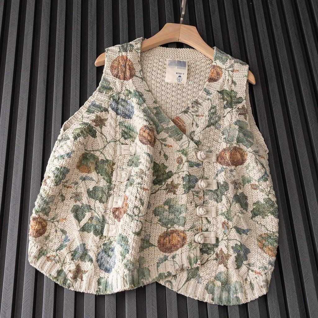 Floral Knitted Sweater Vest Vintage Button Autumn Sleeveless Vest Waistcoat
