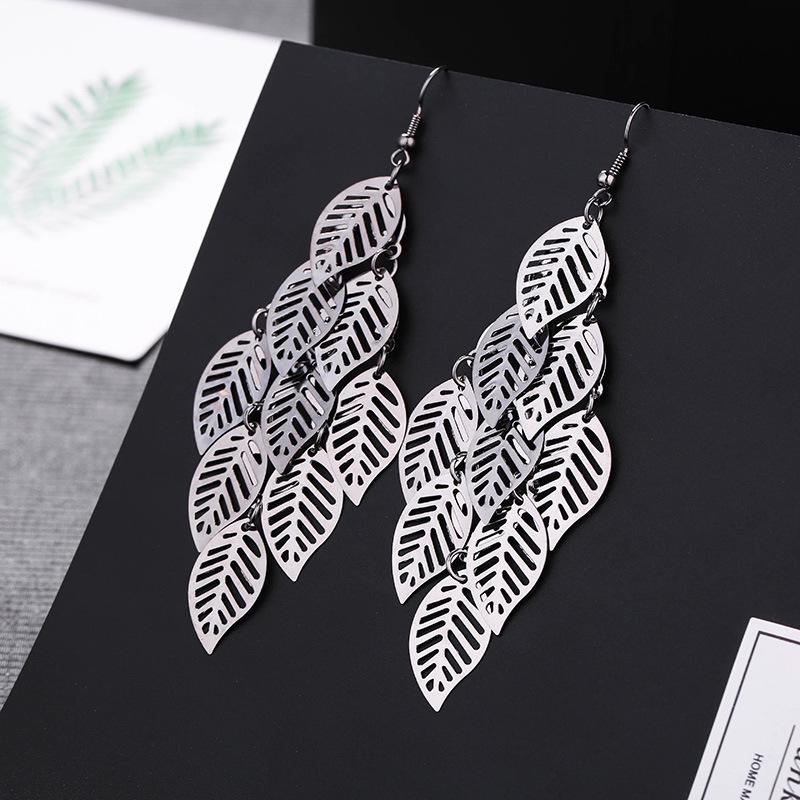 [Fashion Trendy Metal Fringe Long Drop Earrings Exaggerated Elegant Ear Hooks Earrings]