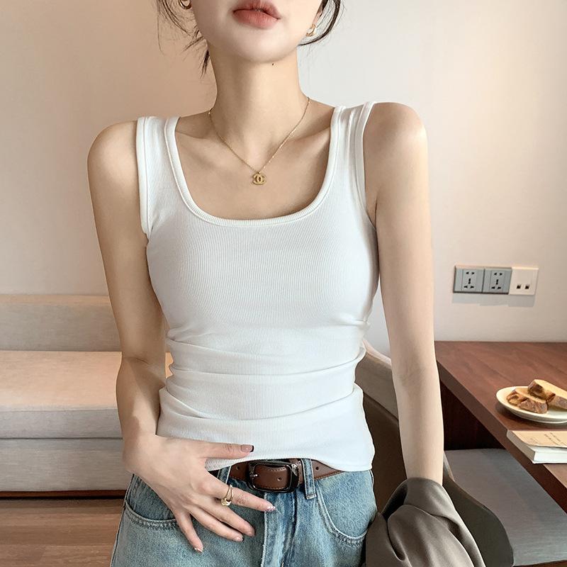 Spring and summer new slim-fit all-match nipple-covering U-neck women's knitted vest
