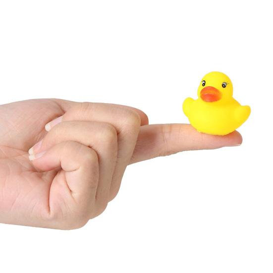 10Pcs Baby Infants Bath Shower Tub Inflatable Floating Toy Rubber Squeaky Ducks