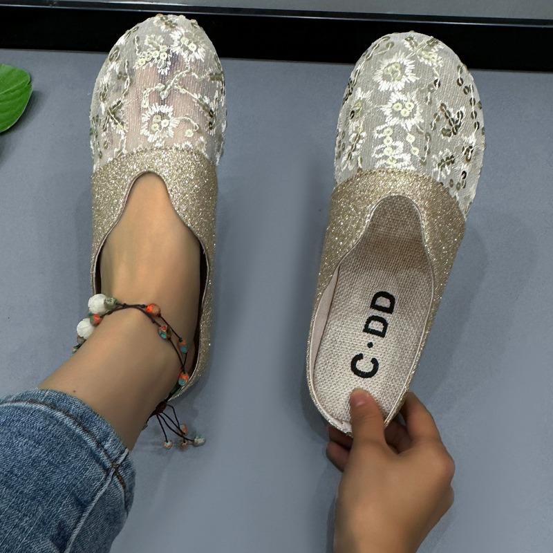 Fashion 2025 Fashion Ladies Shoes Closed Toe Women's Slippers New Embroidery Outdoor Best Seller Daily Comfortable Flat Slippers Zapatos