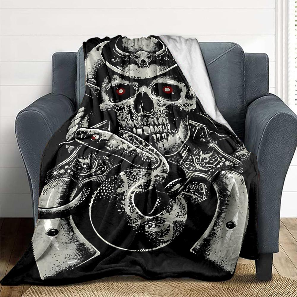 1pc Skull, Snake Blanket - Lightweight Flannel Fleece with Digital Printing, Soft Warm for Sofa, Travel, Camping, Office yy251018320