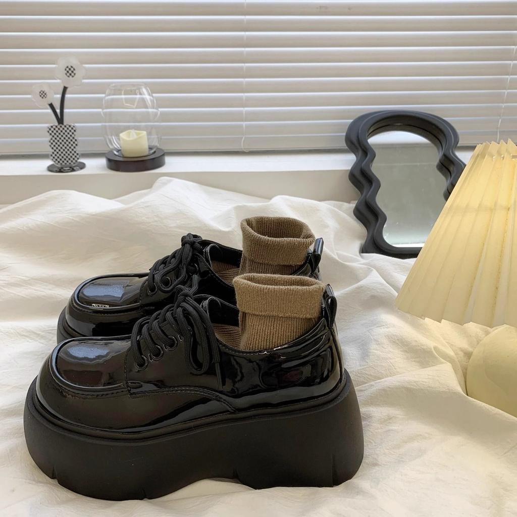 Black shorty Le small leather shoes women's autumn new retro platform muffin round head loafer single shoes