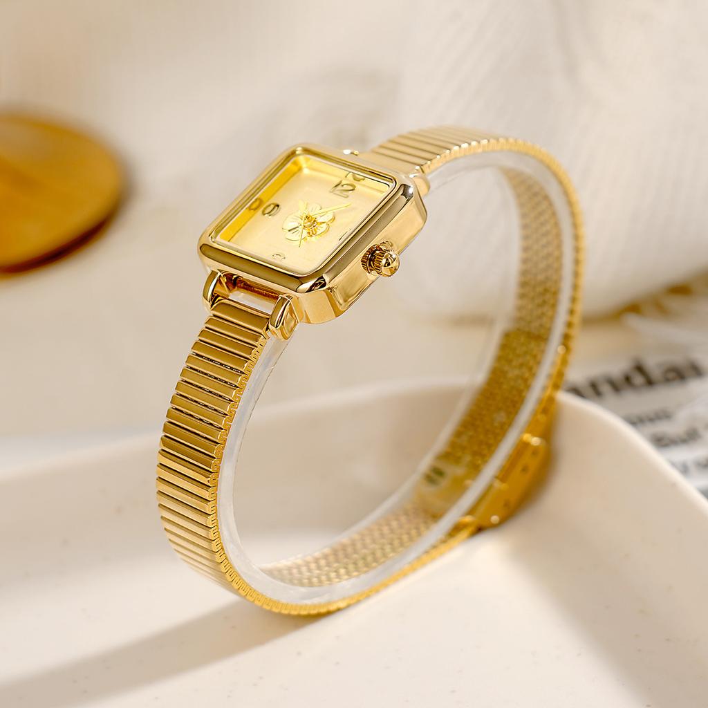 Exquisite Literary Camellia Square French Retro Bamboo Belt Waterproof Quartz Women's Watch