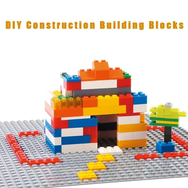 Non-Toxic 32*32 Baseplates Classic 32X32 Dots Base Plates City Diy Construction Building Blocks Figures Creative Toys Plastic Bricks Gifts