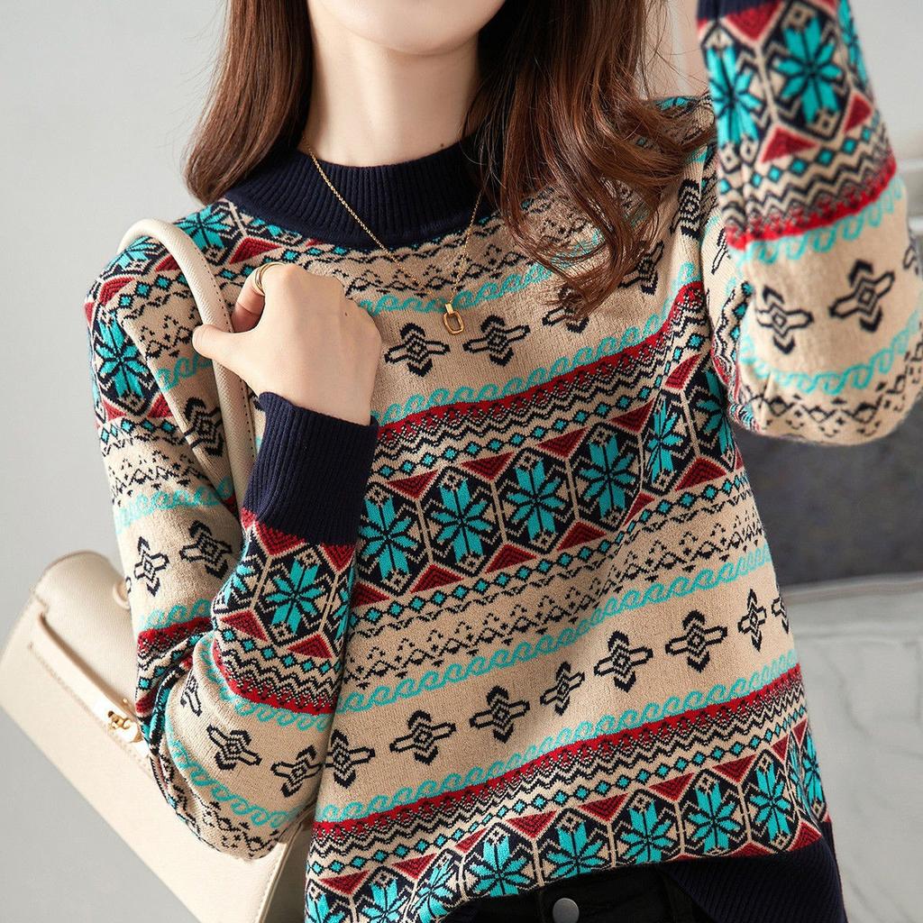Autumn and Winter Knitted Bottoming Shirt Casual Versatile New Women's Pullover Fashion Temperament Retro Jacquard Loose Tide