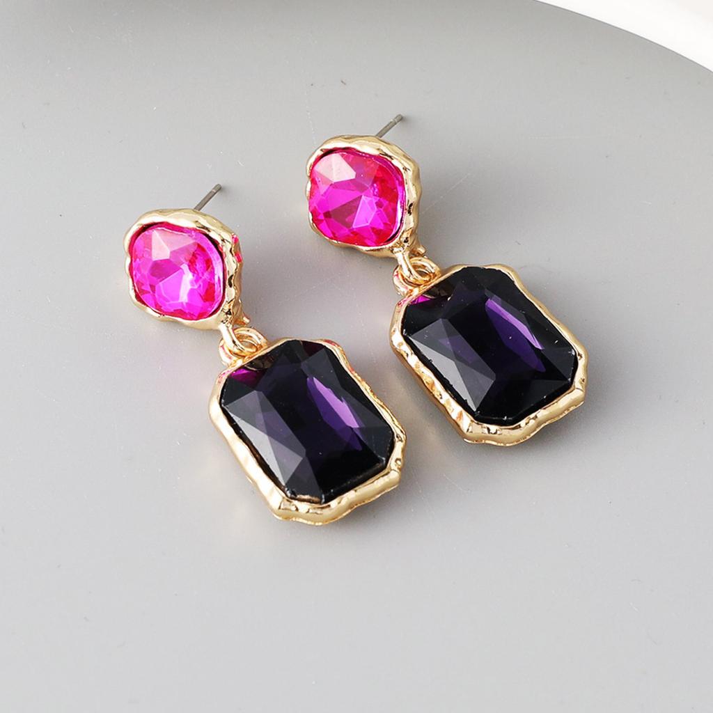 Square Earrings for Women Alloy Construction Elegant Styles for Casual or Formal Outfits