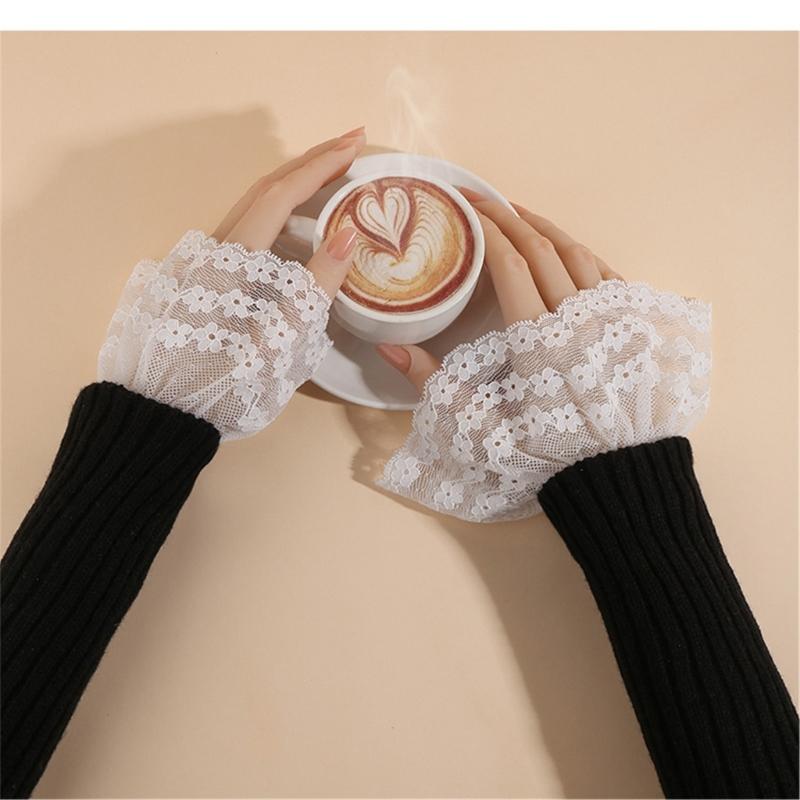 Breathable Wrist Covers With Lace Patterns Sheer Nails Art Photo Props Comfortable Sheer Sleeves
