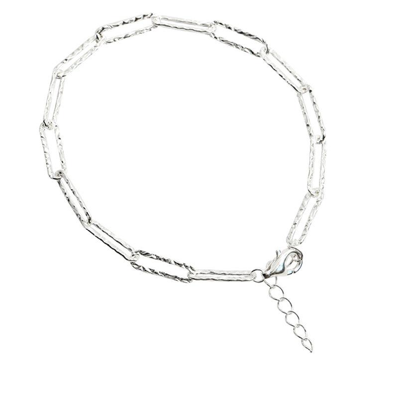 Bracelet Étincelant Design Étoilé Été 2024 pour Femmes – Bijou de Chaîne Simple et Élégant