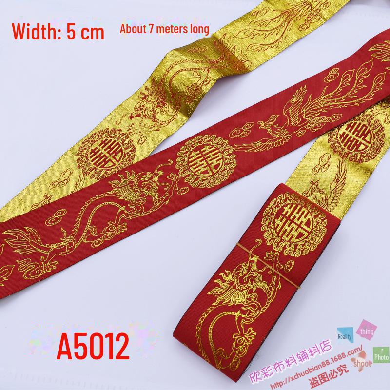 

Роскошная красная свадебная лента с вышитым драконом и фениксом с этническим кружевом
