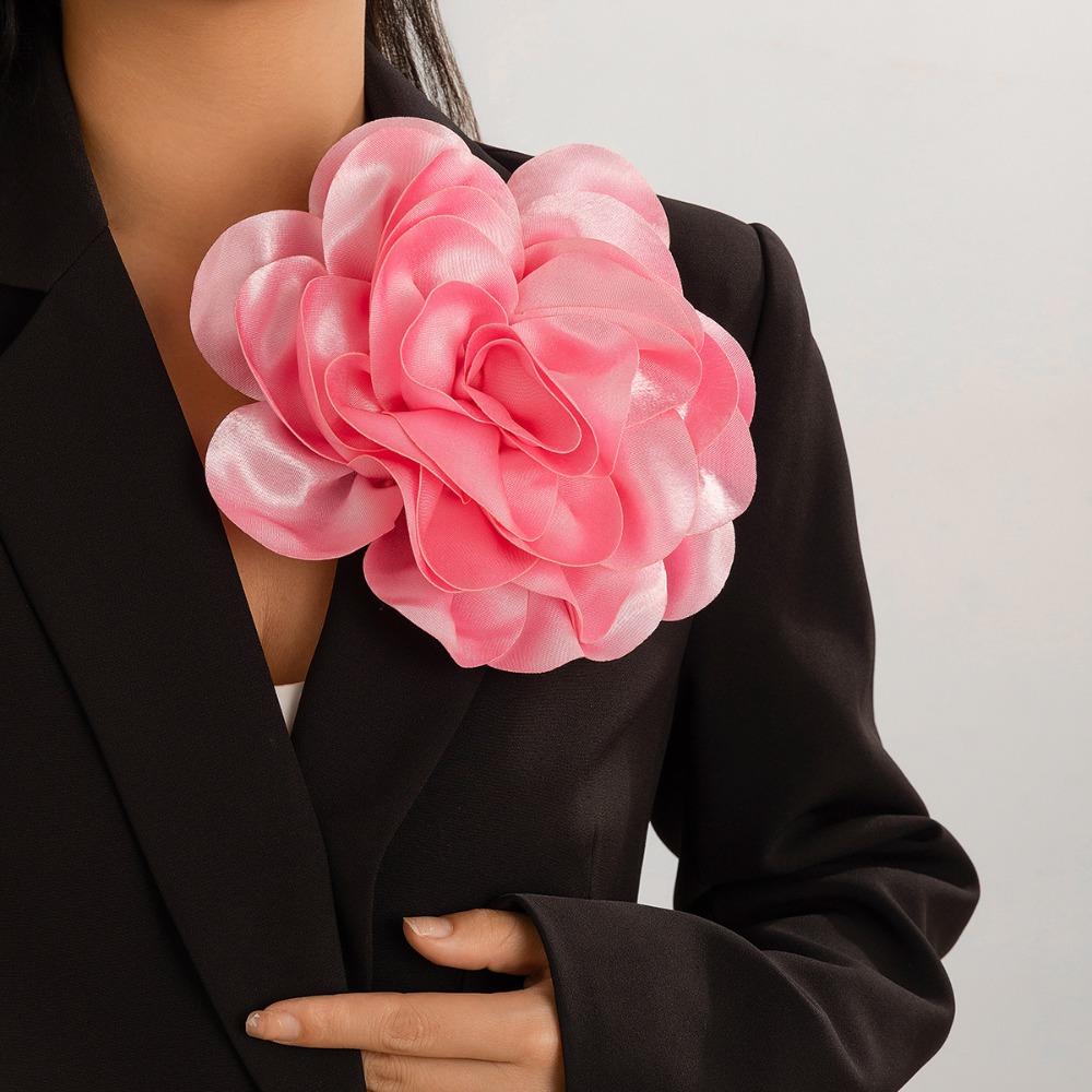 Retro Exaggerated Satin Fabric Large Flower Broochs Dual-purpose Duckbill Rose Pin Corsage for Women Jewelry Accessories Gifts