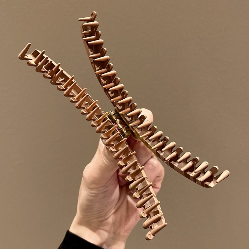 Solid Color Matte Claw Clip Acrylic Geometric hair claw Fashion Thin Shark Clip  Bath