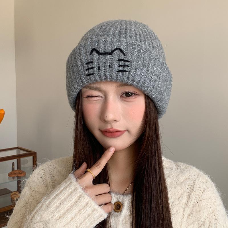 Imitation Wool Woolen Hat for Women Japanese Style Cute Cat Pullover Hat Showing Face Small Autumn and Winter Warm Ear Protection Knitted Hat Trendy
