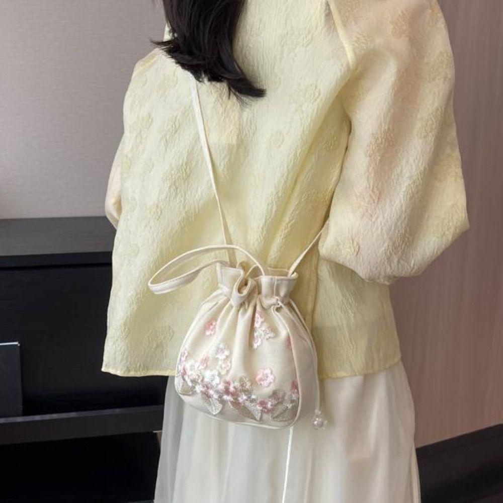Shoulder Bag Embroidery Flower Handbag Chinese Floral Bucket Bag Hanfu Drawstring Bag  Travel