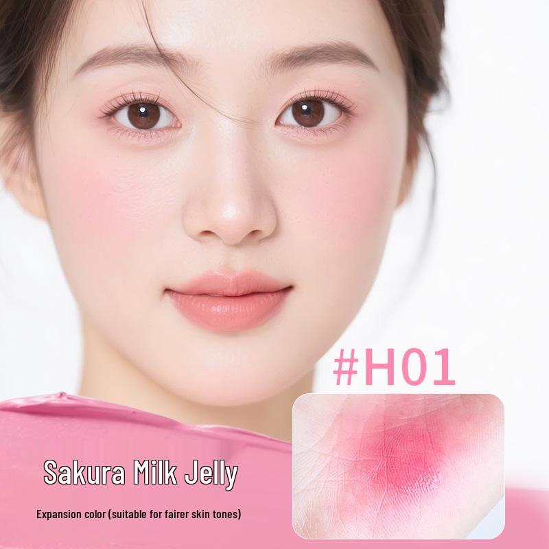 Honey Beam Velvety Liquid Blush: Natural Matte Nude Rouge with Cushion for a Flawless Glow