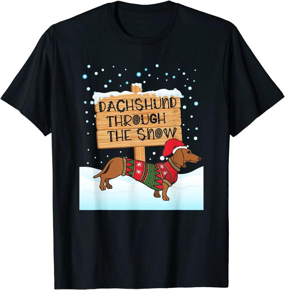 

Таксы сквозь снег Смешная футболка Классическая футболка M