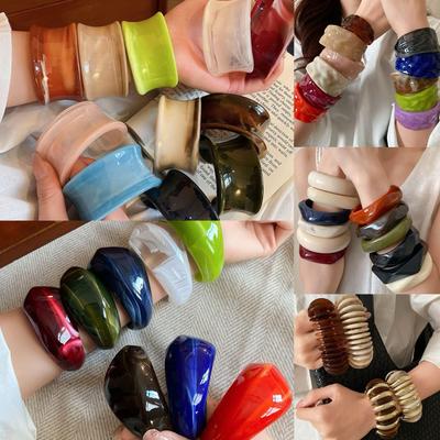 European & American Acrylic Geometric Round Bangle - Luxury High-end Exaggerated Hand Jewelry