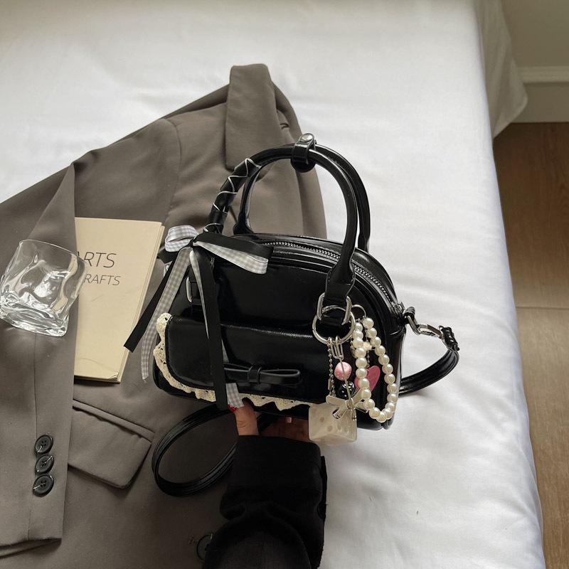 High-end Niche Bag Women's New Summer Fashion Messenger Bag Portable Pillow Bag