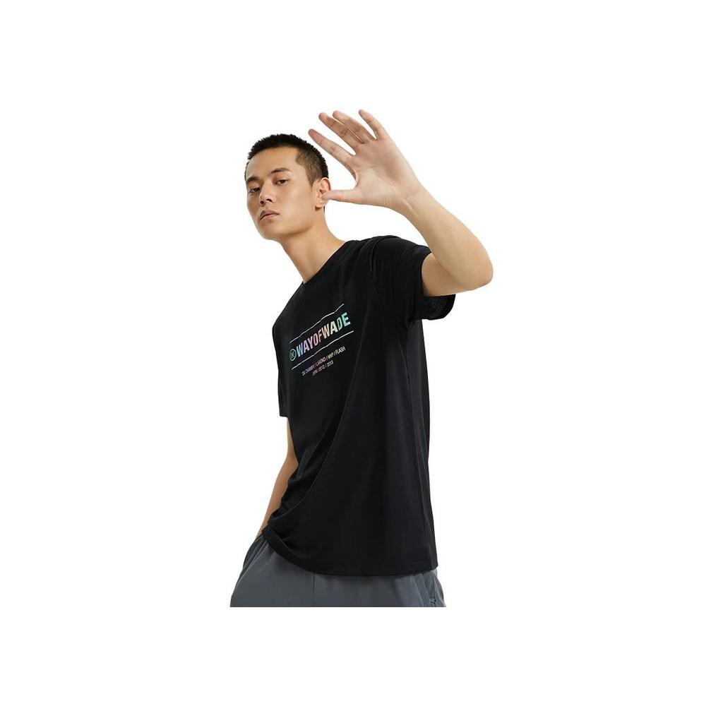 Li Ning Wade Series Reflective Letter Quick-Dry Sports Crew Neck Short Sleeve T-Shirt Men Tops Black ATSR287-1